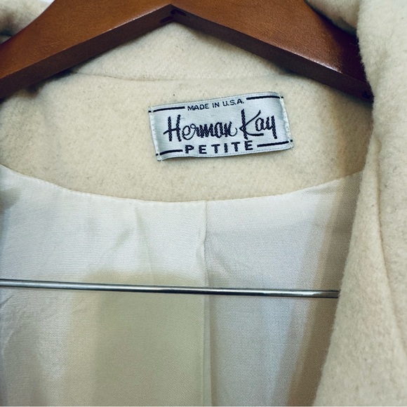 Vintage Herman Kay ivory wool coat - Picture 5 of 7